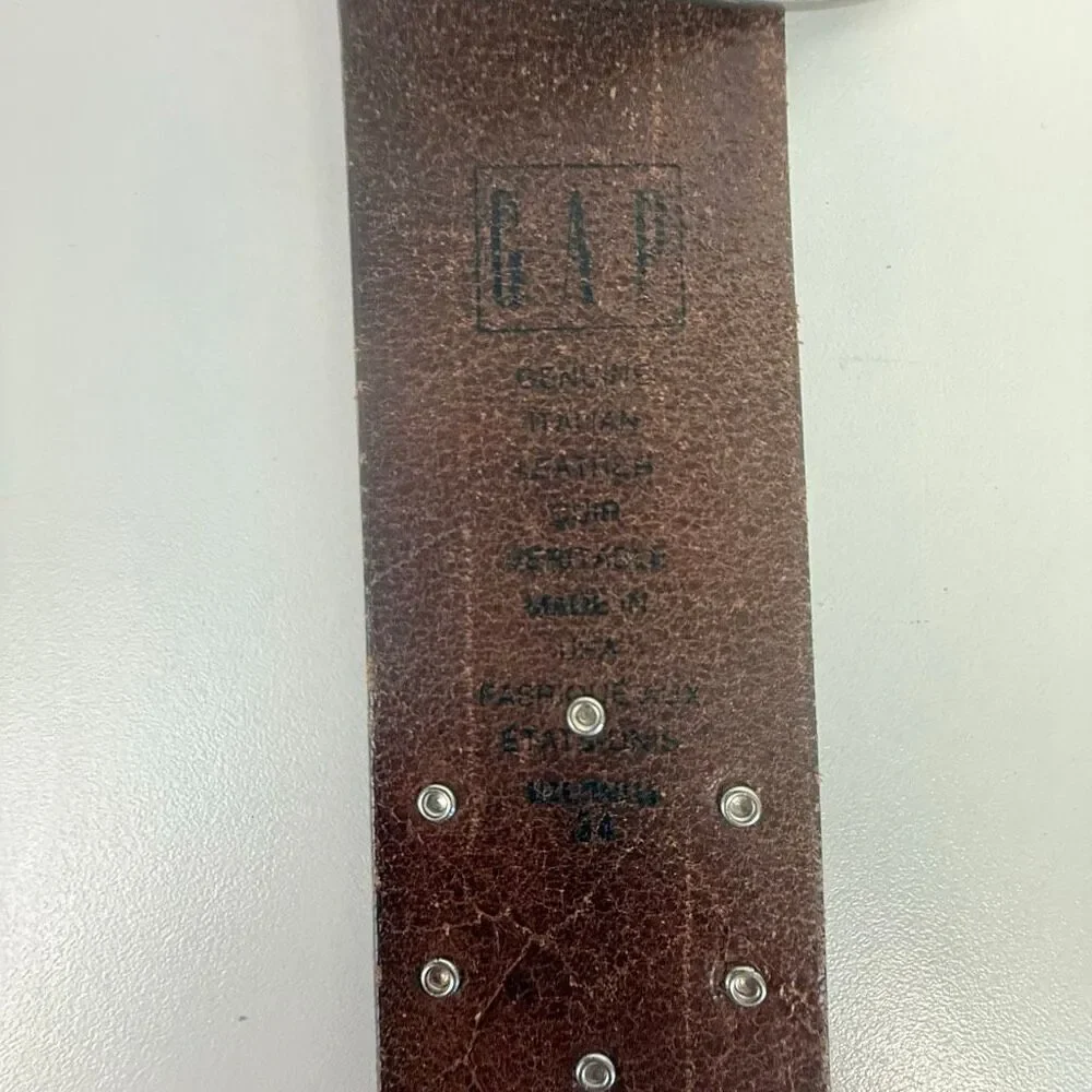 GAP Floral Patch Italian Leather Belt Size 34